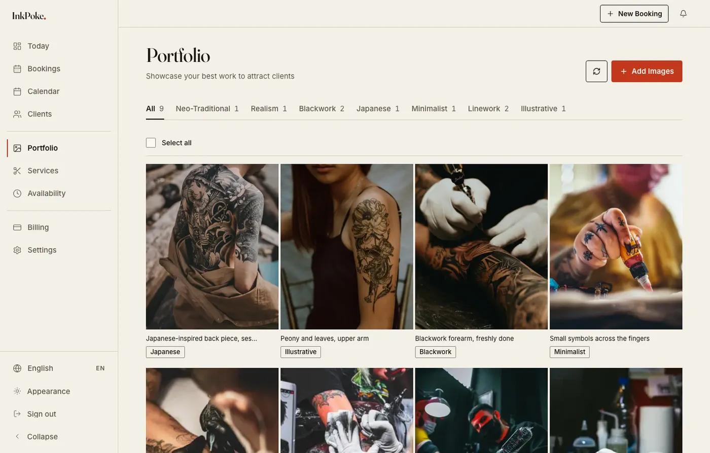 La nouvelle page portfolio : des photos de tatouages dans une grille régulière sur papier, avec les filtres de style en onglets soulignés